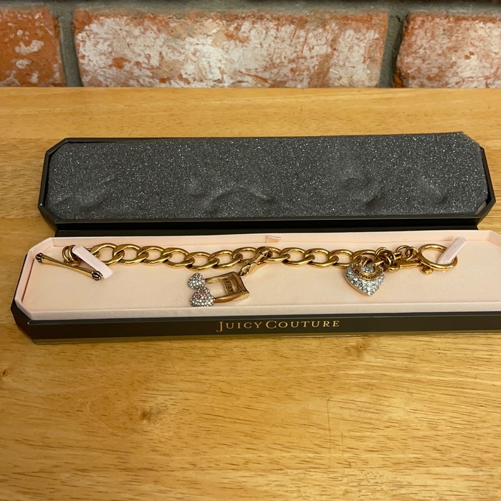 Juicy Couture charm bracelet with music note